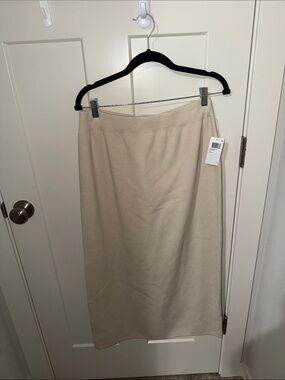 NWT Laurel Grey  Beige Sweater Knit Midi Skirt MS5